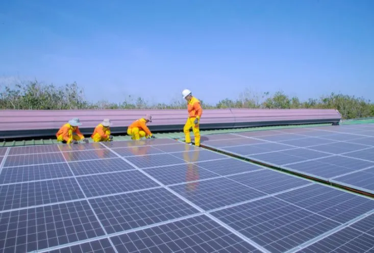 Top Solar Installers in the US: Choose The Best for Your Solar Project